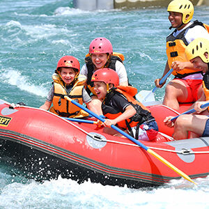 Vector Wero Family Rafting Square